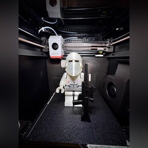 3D Printed LEGO Star Wars Snowtrooper (With Blaster)